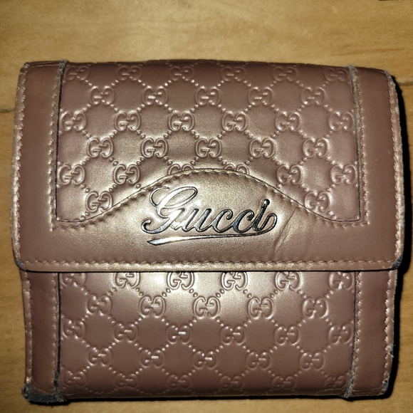 FINAL PRICE GUCCI Wallet In Champagne Color Read Description - Picture 2 of 15